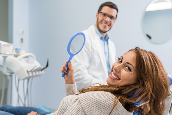 Reasons To Consider Teeth Whitening At A Dental Office